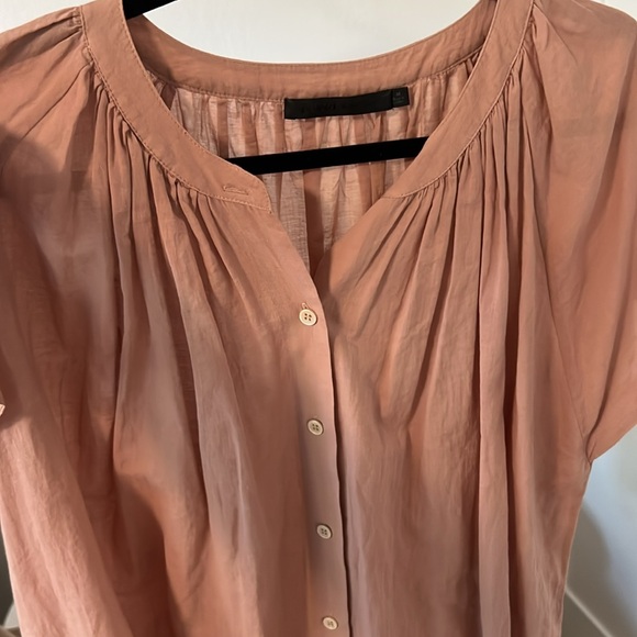 Jenni Kayne Willow blouse in blush size medium - Picture 5 of 5
